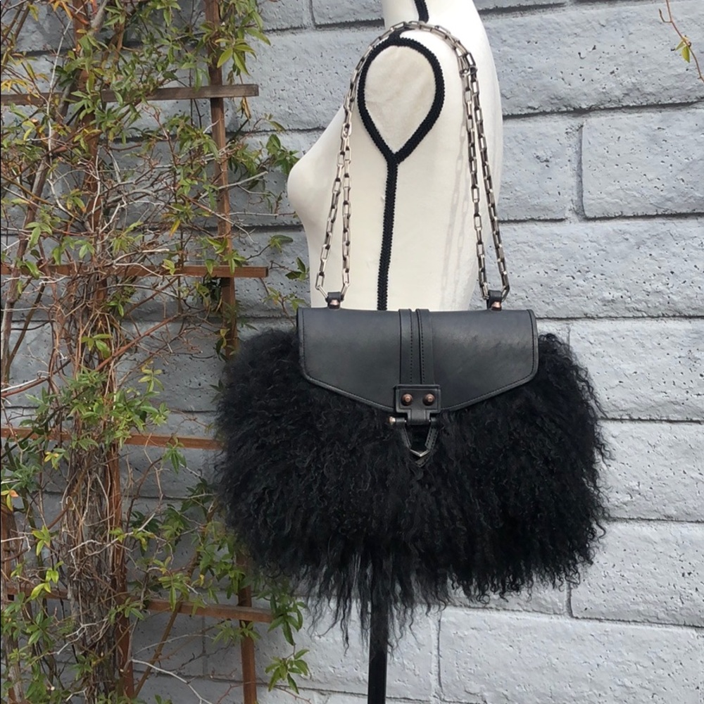 🎉Host Pick🎉 Pour La Victoire Bag